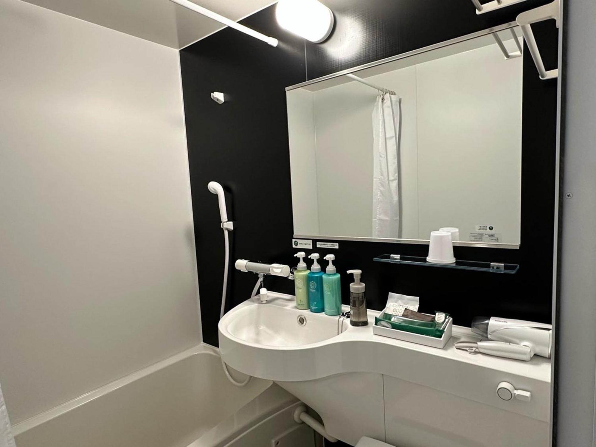 Hotel Route Inn Fukushima Nishi Inter מראה חיצוני תמונה